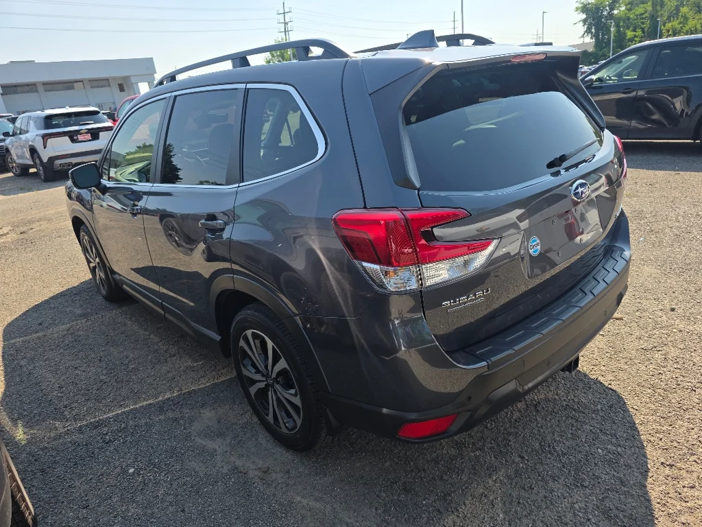 Used 2023 Gray Subaru Limited image 4