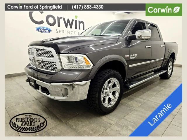 2017 RAM 1500 Laramie 4x4 Crew Cab 5'7's photo