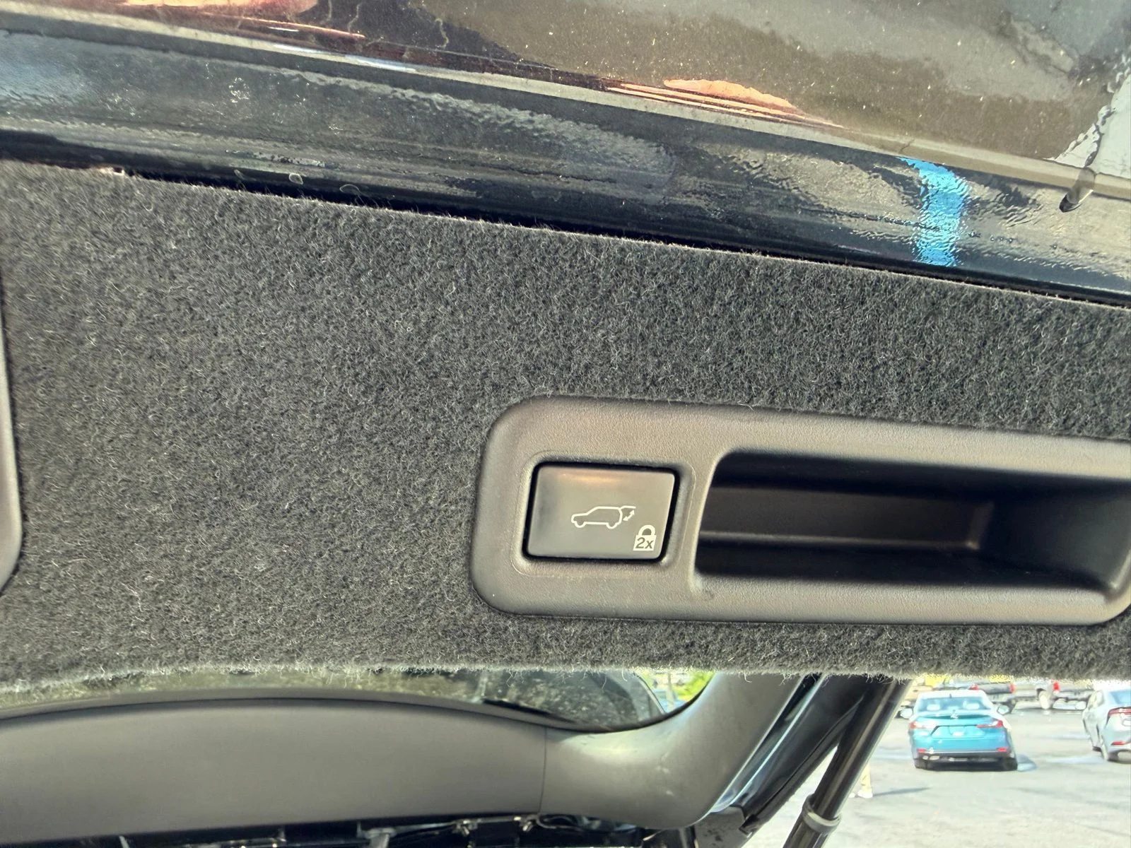 Used 2018  Lexus 350 image 21