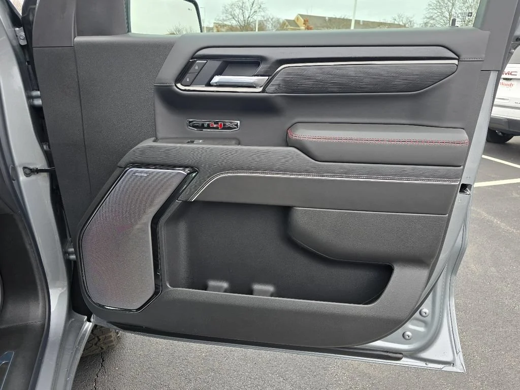 2026 GMC Sierra 1500 AT4X - Photo 32