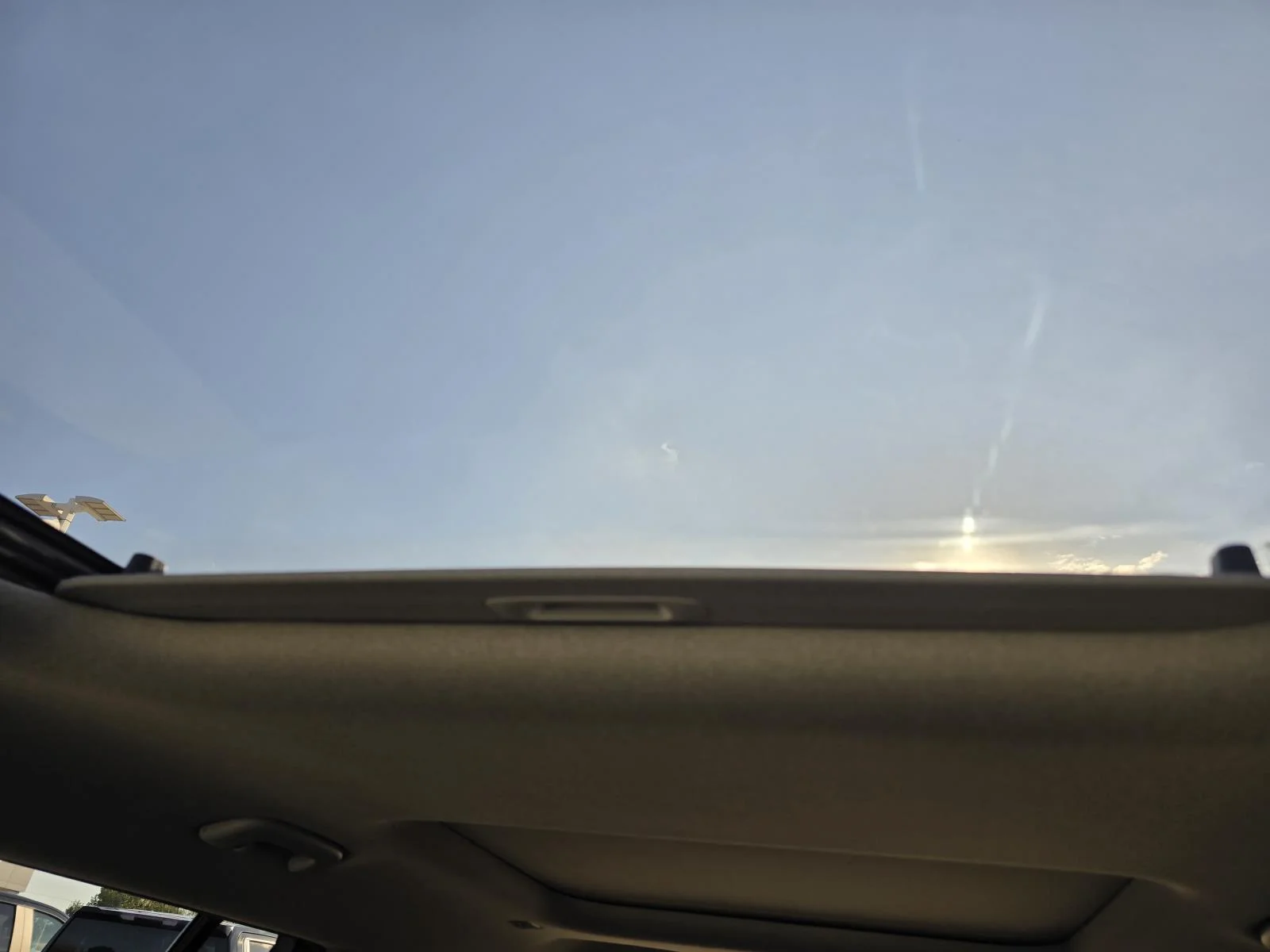 Used 2026 Serenity White Hyundai Limited 7P image 18