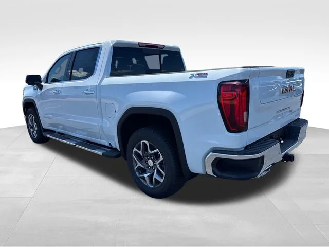 New 2026 Glacier White Tricoat GMC SLT image 3