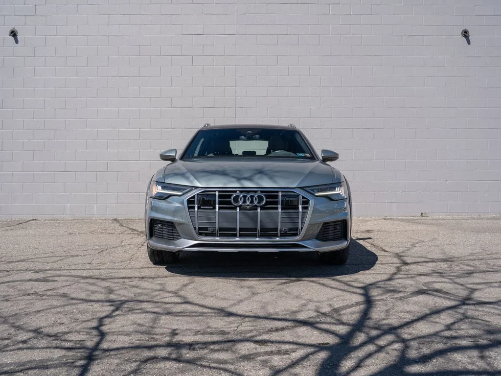 Used 2021  Audi Prestige image 10