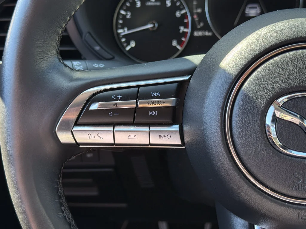 Used 2021  Mazda 2.5 Turbo image 28