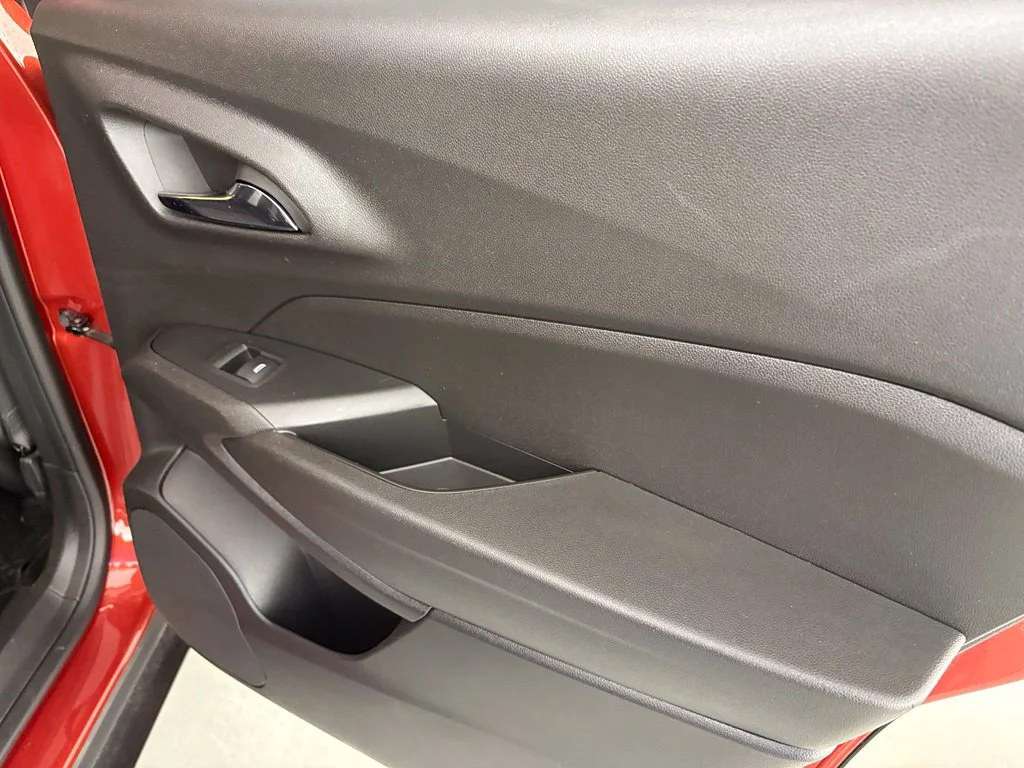Used 2024 Red Chevrolet 1RS image 36