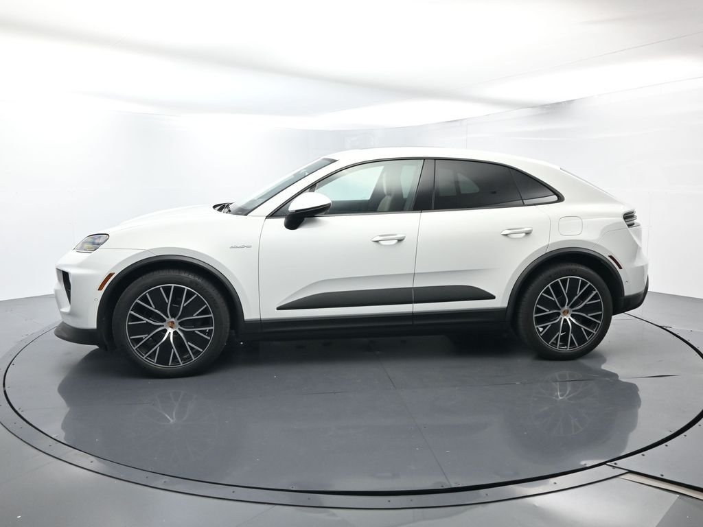 Certified 2025 Porsche Macan Base with VIN WP1AD2XA4SL075025 for sale in West Palm Beach, FL