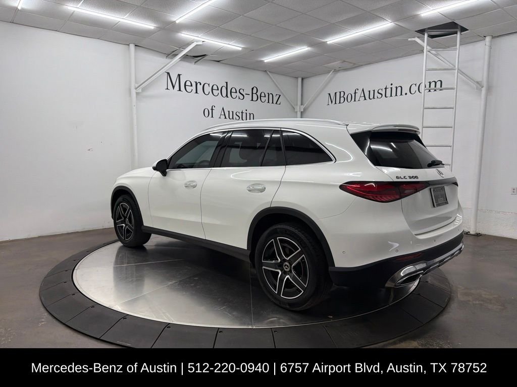 Certified Used 2026 White Mercedes-Benz GLC 300 image 5