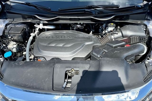 Used 2023 Gray Honda Elite image 31