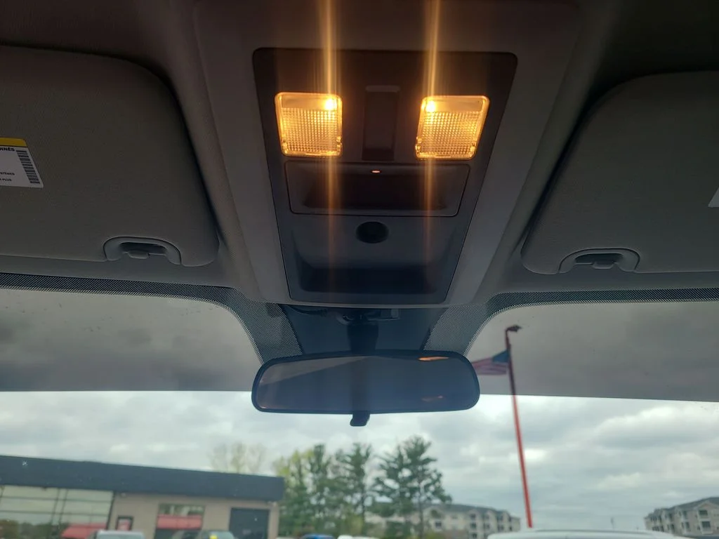 Used 2019 White Ram Express image 35