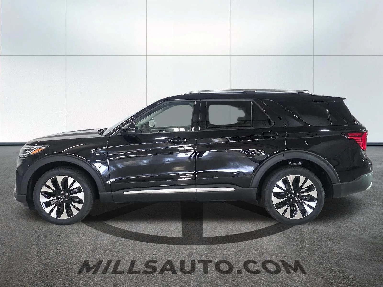 New 2026 Agate Black Metallic Ford Platinum™ image 3