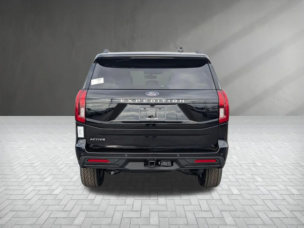 New 2026 Agate Black Metallic Ford Active image 9