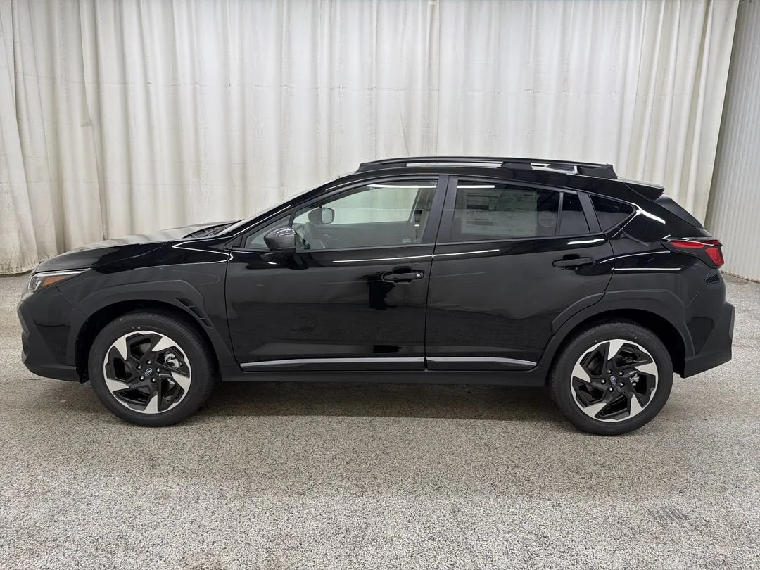 New 2026 Crystal Black Silica Subaru Limited image 6