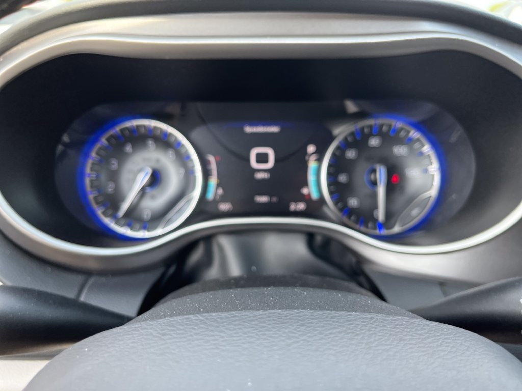Used 2023 White Chrysler Touring L image 15