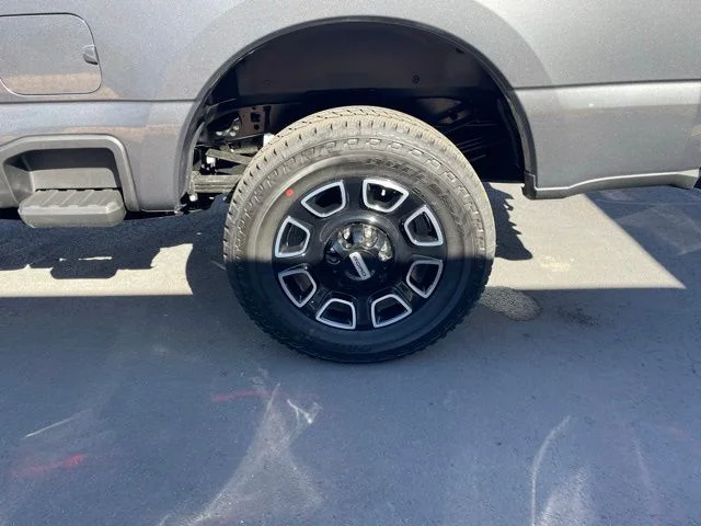 New 2026 Carbonized Gray Metallic Ford Platinum image 17
