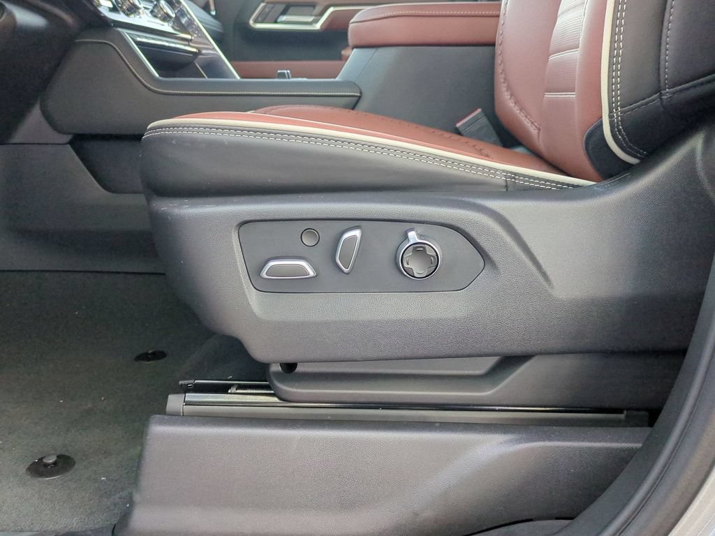 New 2026 Sterling Metallic GMC Denali Ultimate image 21