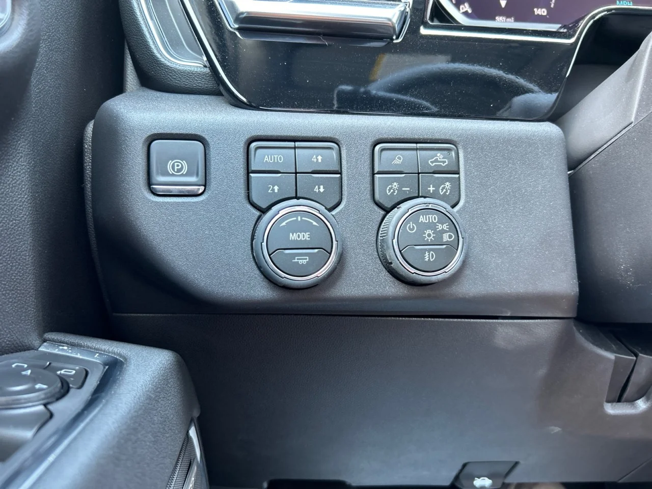 2026 Chevrolet Silverado 1500 LT Trail Boss - Photo 14