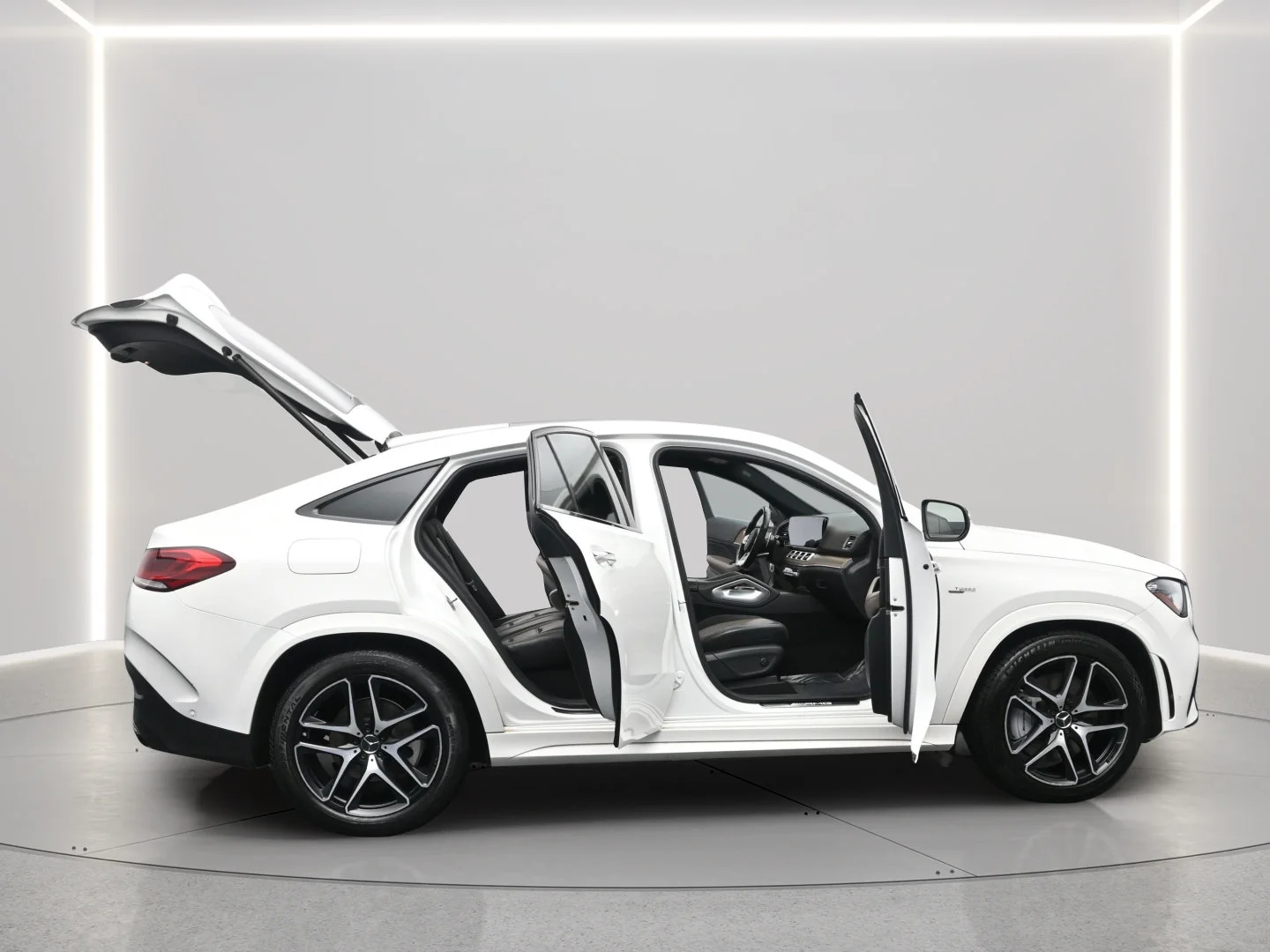 Used 2022 Polar White Mercedes-Benz AMG® GLE 53 image 12