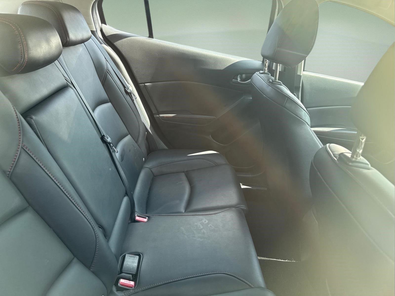 Used 2016 Liquid Silver Metallic Mazda i Grand Touring image 18