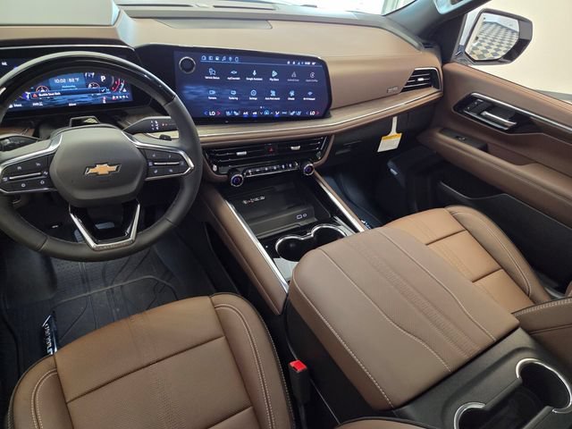 2026 Chevrolet Suburban High Country - Photo 14