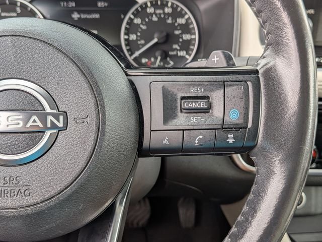 Used 2023 Black Nissan SL image 21