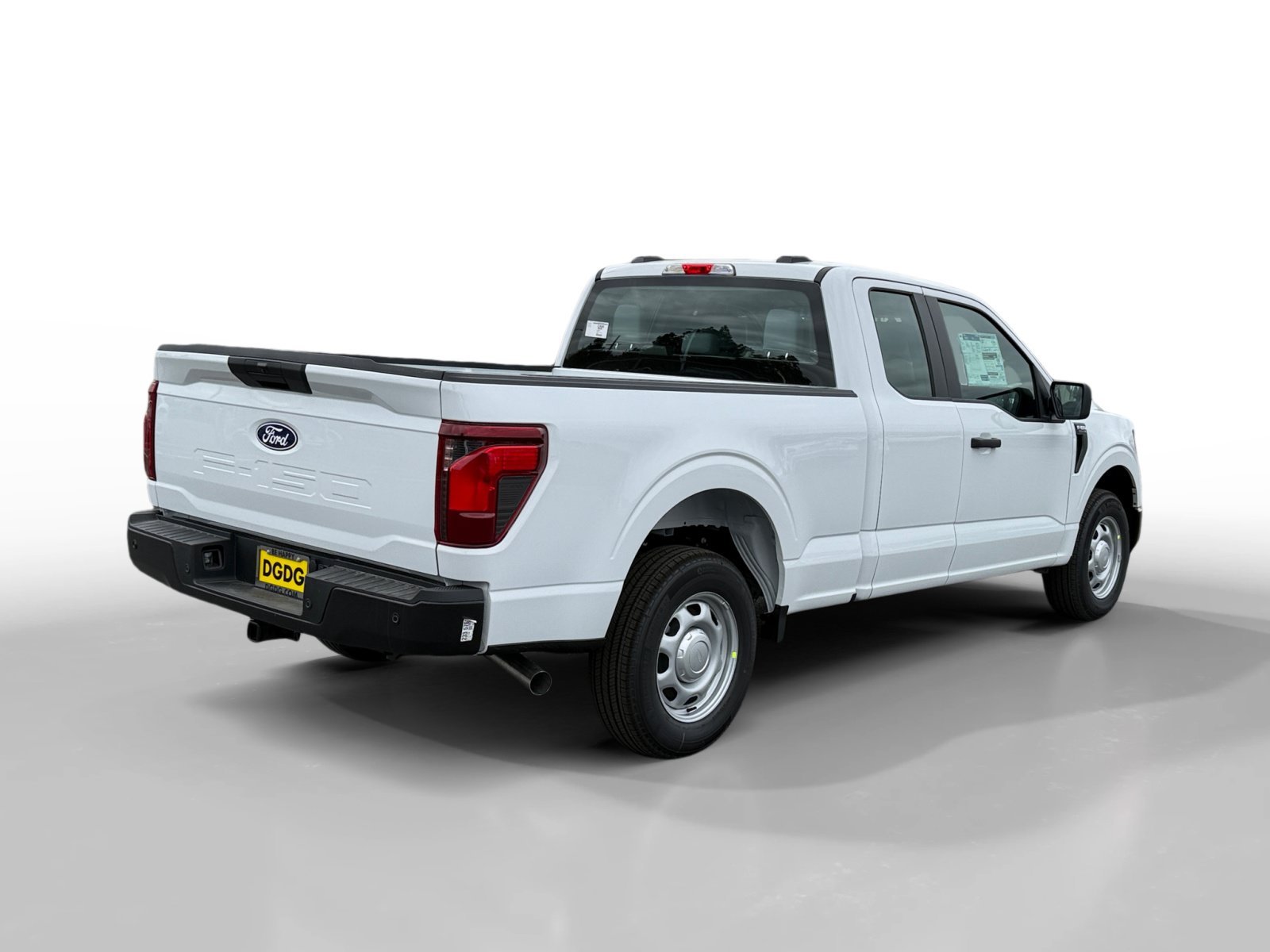 New 2026 Oxford White Ford XL image 5
