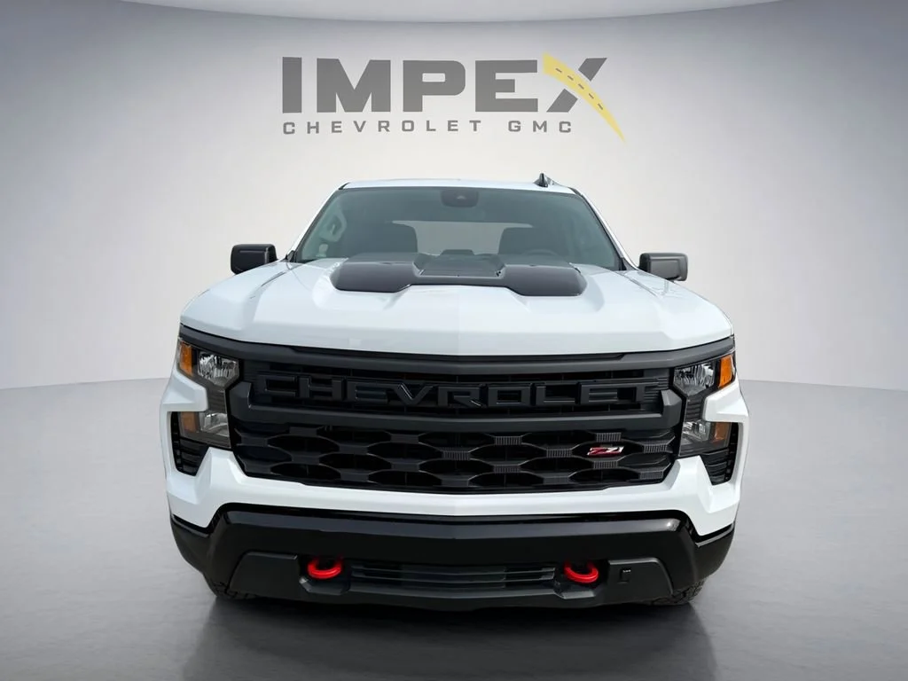 New 2026 Summit White Chevrolet Custom Trail Boss image 8