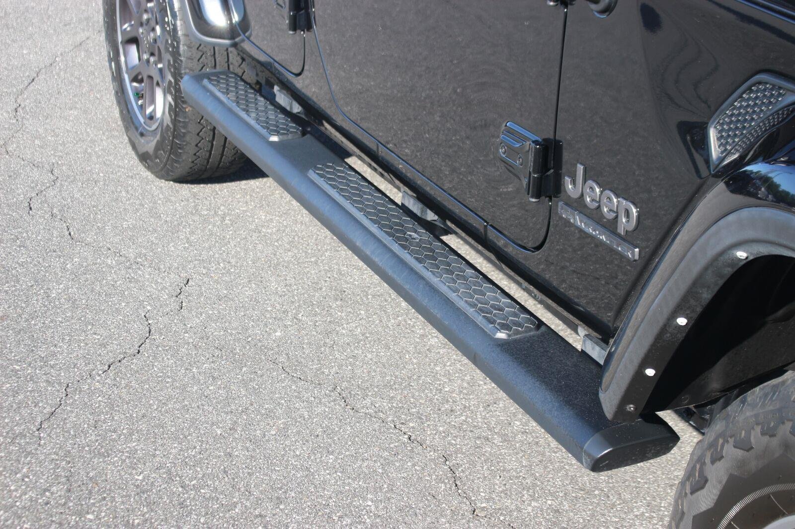 Used 2021 Black Jeep Unlimited 80th Anniversary image 10