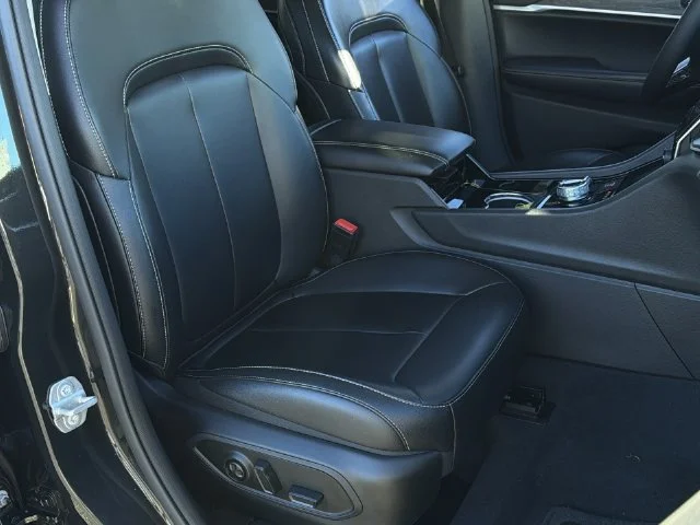 Used 2023 Brown Jeep Limited image 33