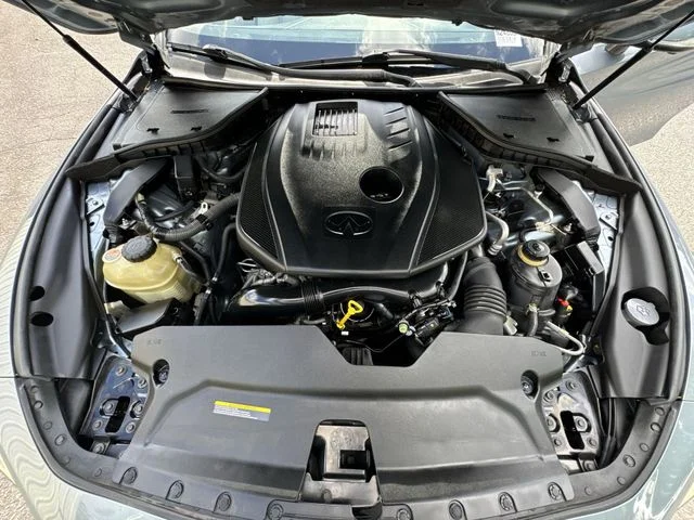 Used 2017 Blue INFINITI 2.0t Premium image 30