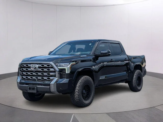 2025 Toyota Tundra Platinum HV