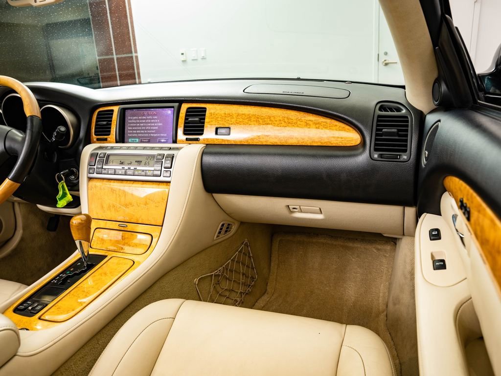 Used 2004 Green Lexus 430 image 45