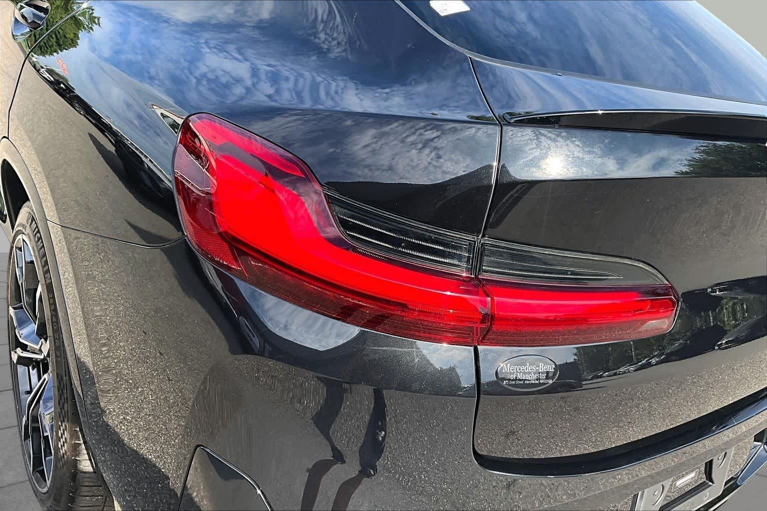 Used 2023 Black Sapphire Metallic BMW  image 26