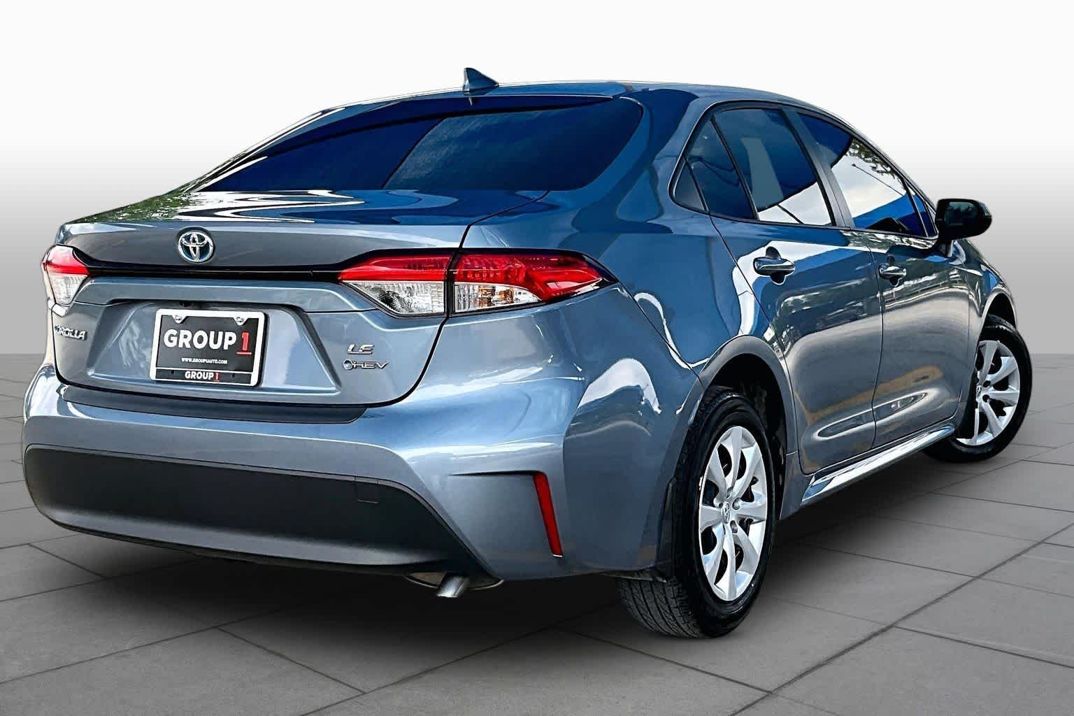 Used 2025 Celestite Toyota Hybrid LE image 24