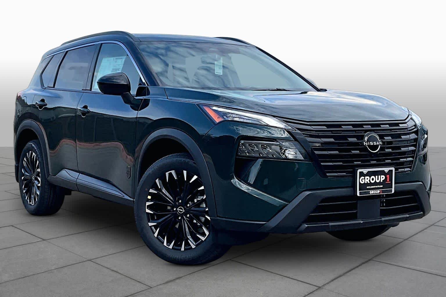 New 2027 Obsidian Green Pearl Nissan Dark Armor image 2