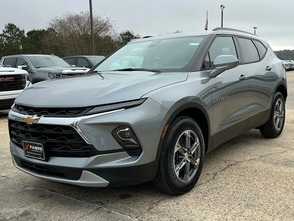 New 2026 Gray Chevrolet LT image 9
