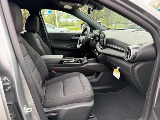 2026 Chevrolet Equinox LT - Photo 27
