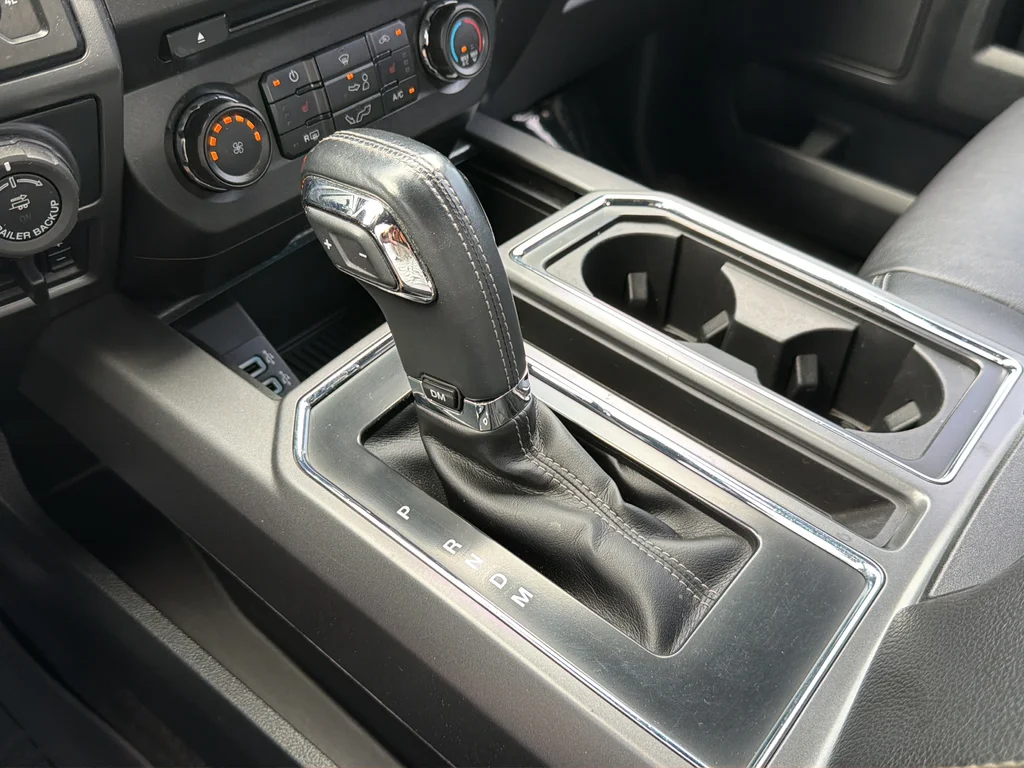 Used 2018 Gray Ford XLT image 36