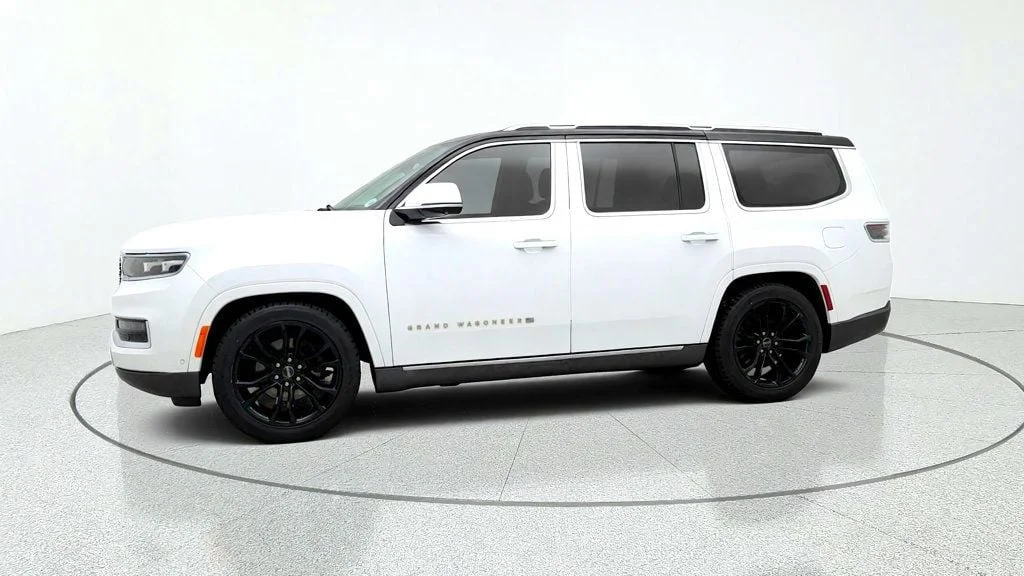 Used 2022 Bright White Clearcoat Jeep Series III 4x4 image 8