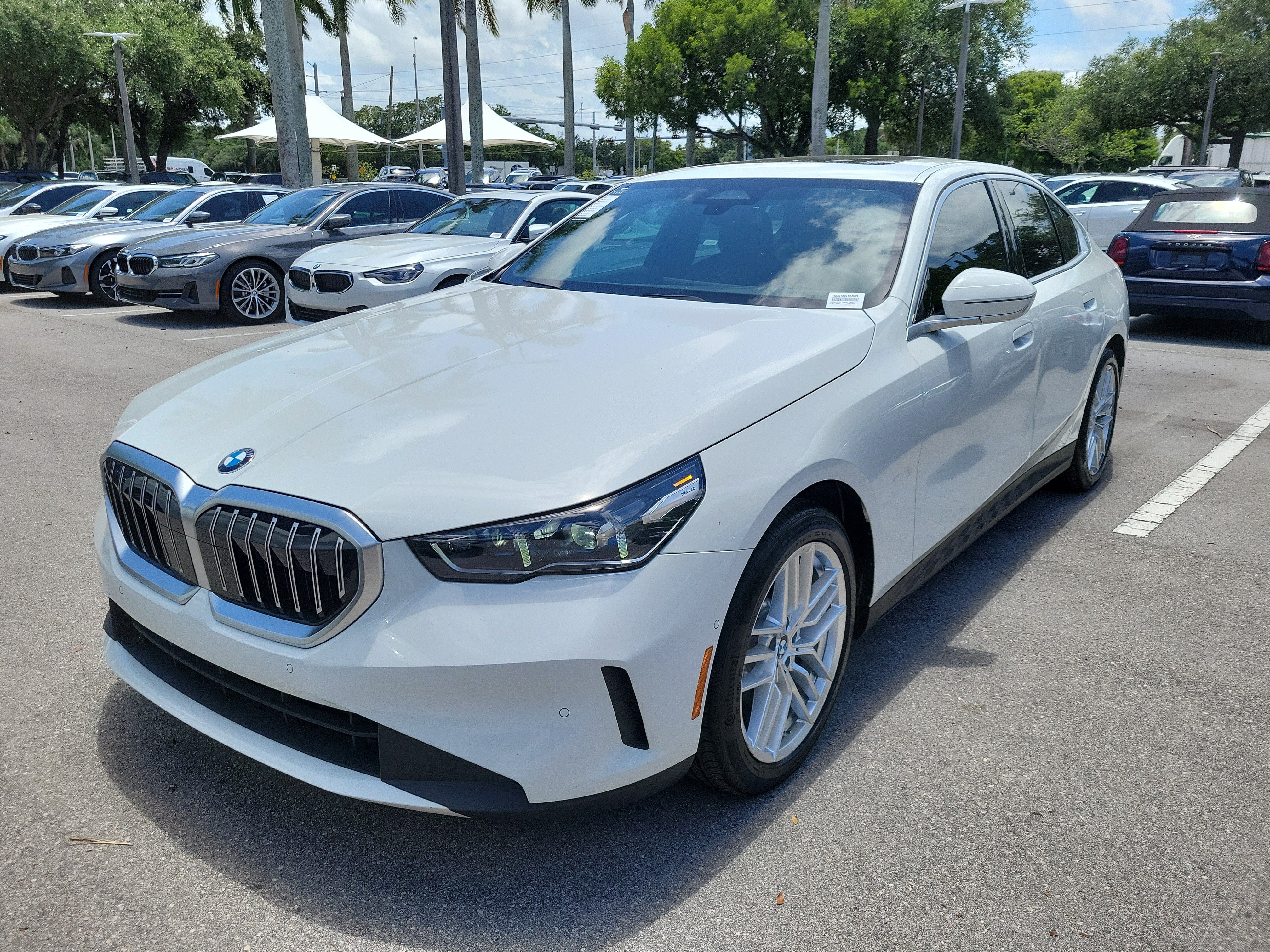 Used 2024 Mineral White Metallic BMW 530i image 10