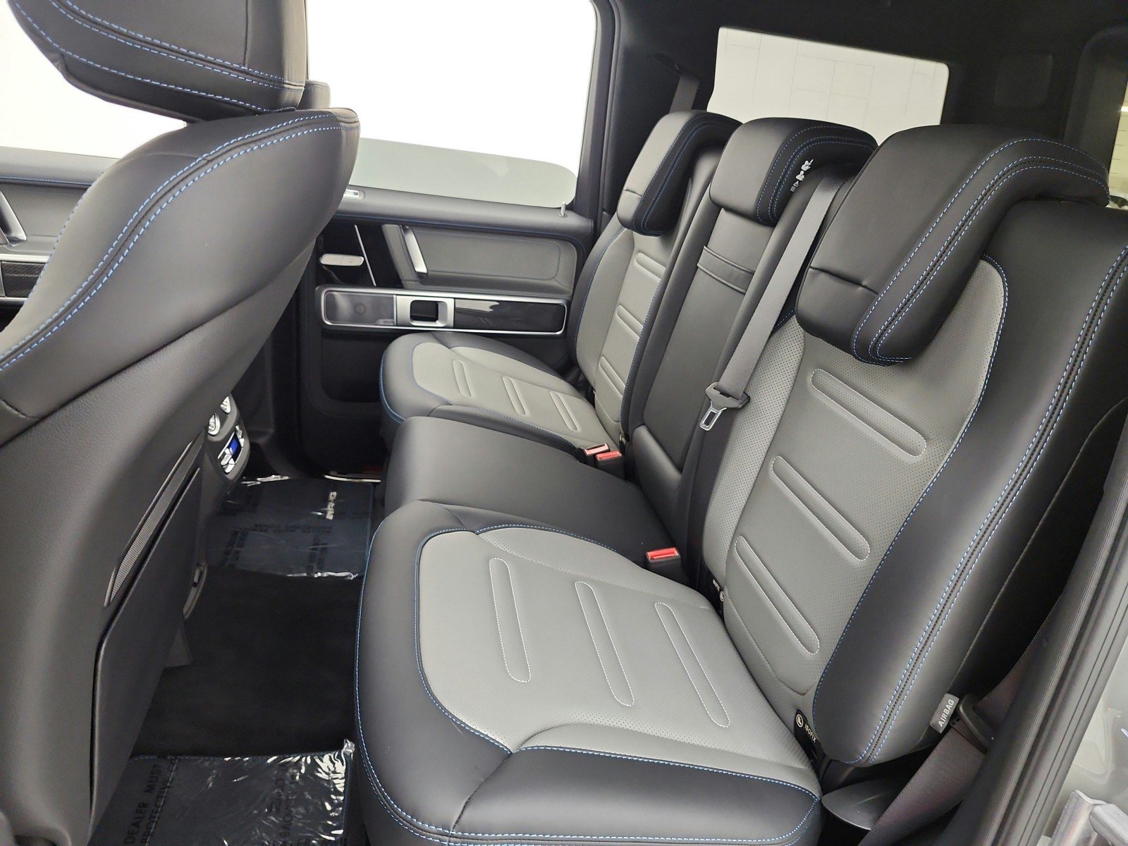 Certified Used 2025 MANUFAKTUR Arabian Grey Mercedes-Benz G 580e SUV image 16