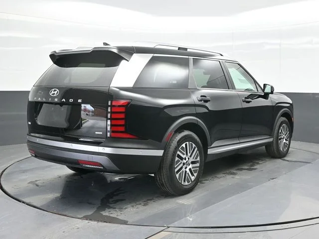 New 2026 Black Hyundai SEL Premium image 9