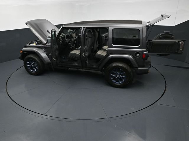 New 2026 Granite Crystal Metallic Clear-Coat Exterior Paint Jeep 85th Anniversary Edition image 27