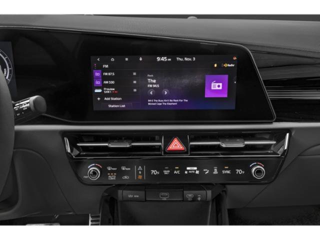 Used 2025 Aurora Black Pearl Kia Wave image 13