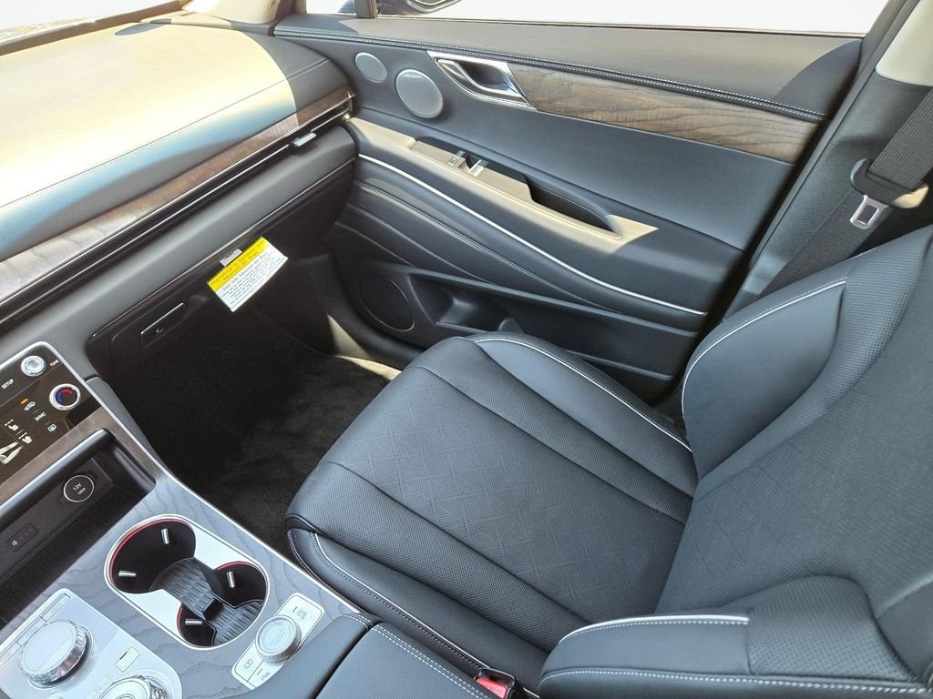 Used 2026 Black Genesis 3.5T Advanced image 21