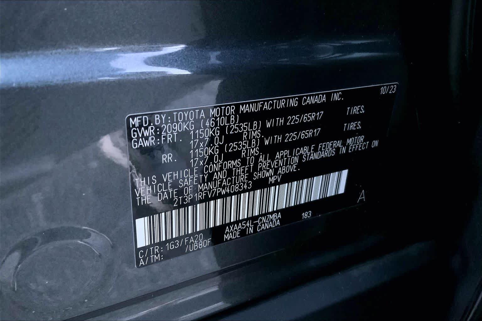 Used 2023 Magnetic Gray Metallic Toyota XLE image 29