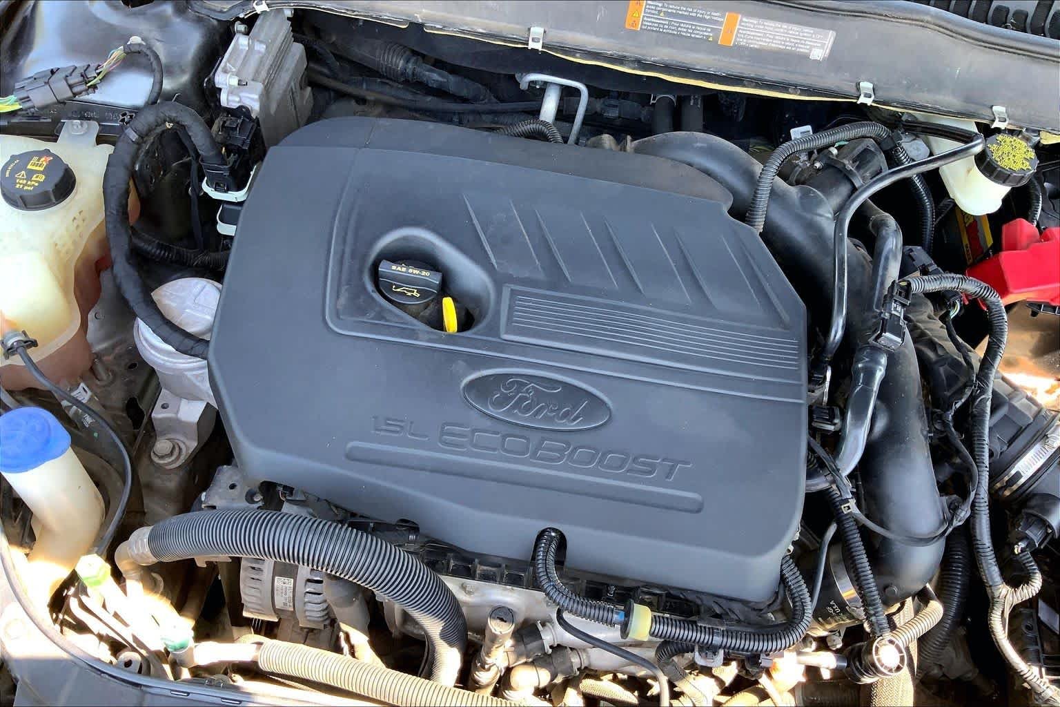 Used 2017 Magnetic Ford SE image 31