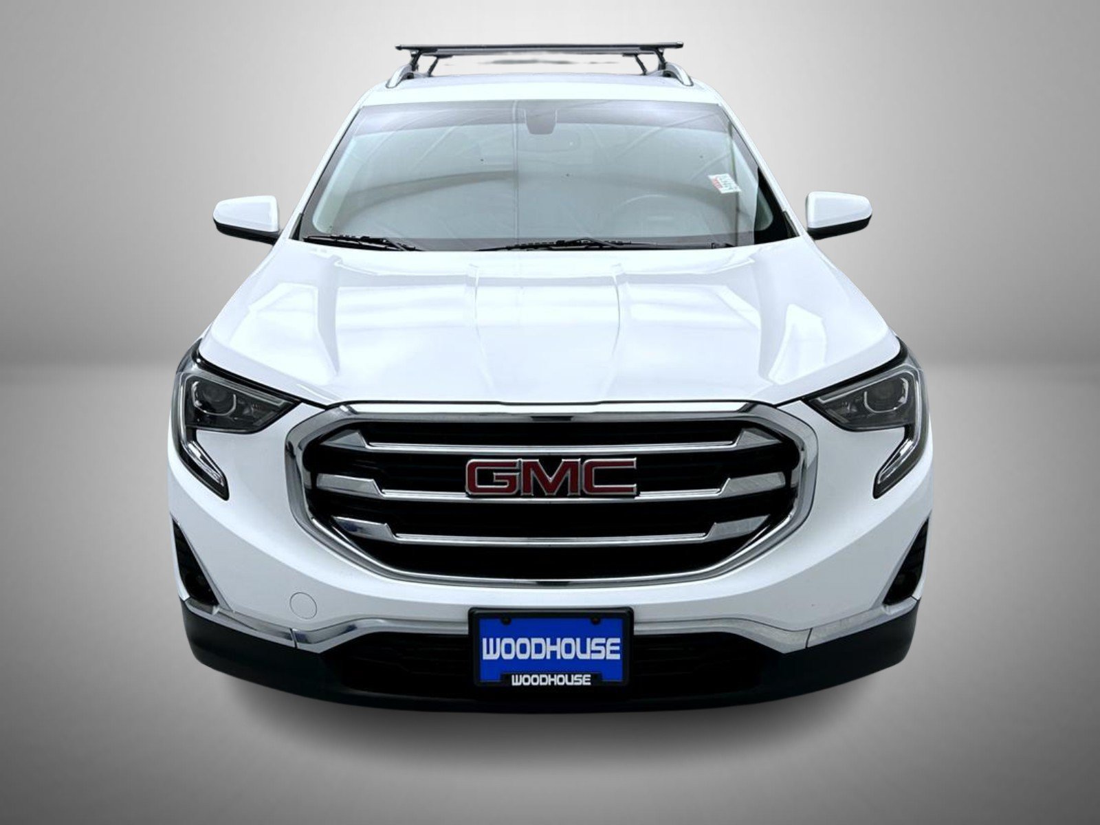 Used 2019 White GMC SLT image 2