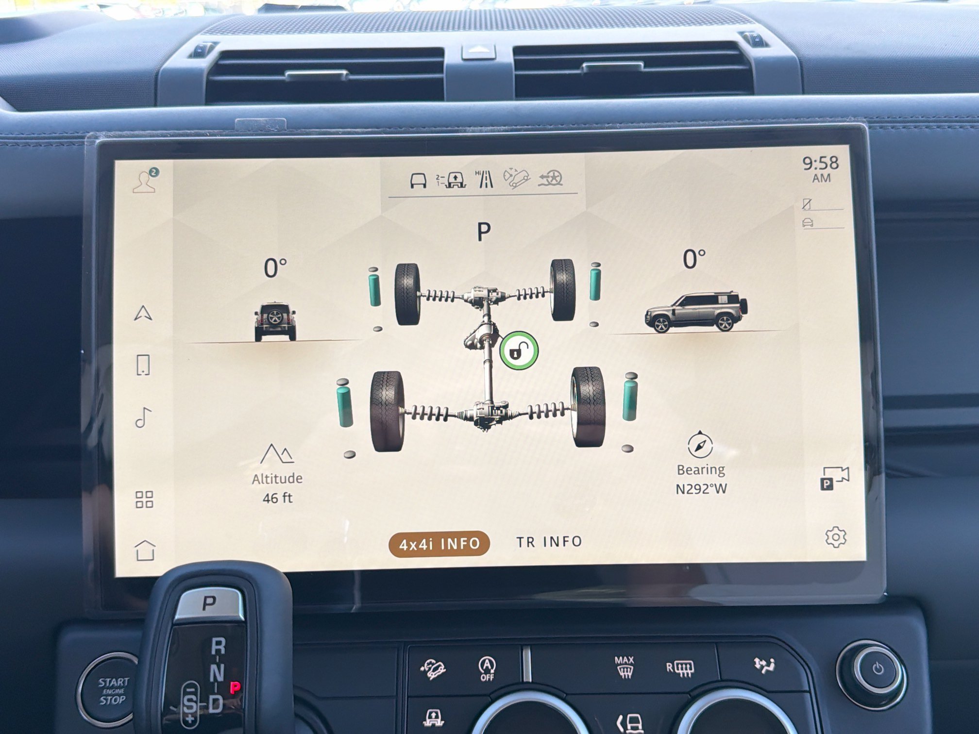 New 2026 Fuji White Land Rover X-Dynamic SE image 29