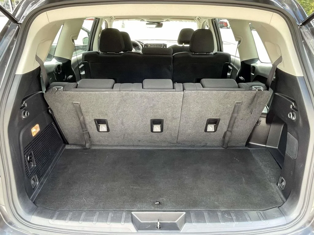 2023 Subaru Ascent Base - Photo 10