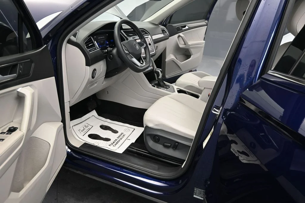 Used 2023 Blue Volkswagen 2.0T SE image 12